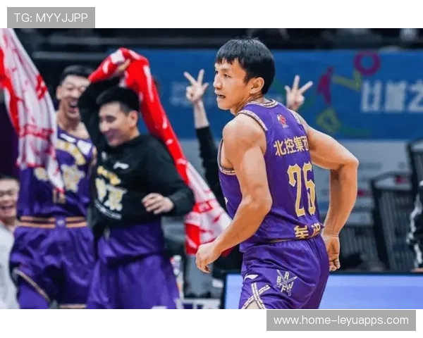 CBA 名将加盟草根球队！不争冠军只为热爱