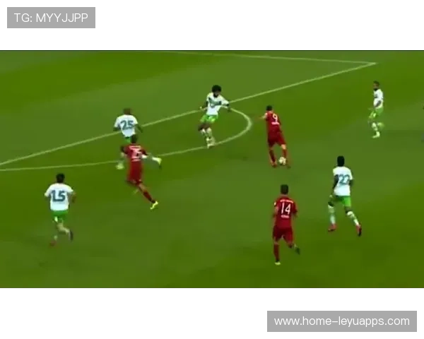 滑板世界杯：新星单轮翻腾超高难度