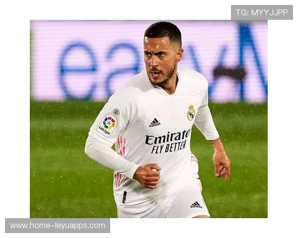 阿诺德离队在望，皇马右路竞位升级，皇马球员阿扎尔